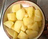 A picture of step 3 of Curry Chocolate.