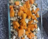 Foto del paso 4 de la receta: Repollito de Bruselas con verduras y pollo dulce