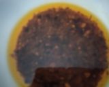 A picture of step 5 of Fry Lehsan chutney.