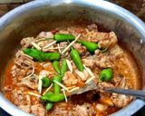 A picture of step 4 of Maharani creamy chicken karahi.
