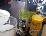 Foto del paso 1 de la receta: Aderezo de kéfir con mostaza 🥛🌱