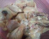 A picture of step 1 of Chicken pulao.