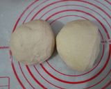 Foto langkah ke 5 dari resep Pizza Empuk Favorit Keluarga.