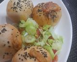 A picture of step 3 of Black seed mince buns.