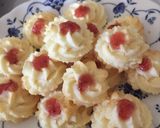 Foto langkah ke 6 dari resep Kue kering semprit susu.