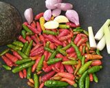 Foto langkah ke 1 dari resep Combro isi tempe pedas.