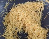 A picture of step 1 of Vermicelli Upma.