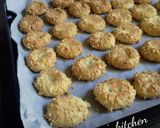 Foto langkah ke 7 dari resep Tumbprint Cookies keju and coklat😊.