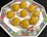 A picture of step 8 of Banana Coconut Balls.