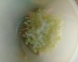 A picture of step 1 of Mince meat with broccoli.