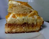 Foto del paso 3 de la receta: Torta bizcocho de vainilla con duraznos, crema y dulce de leche