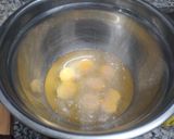 Foto del paso 3 de la receta: Tortilla de papa, rellena con cantimpalo y queso mantecoso