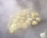 Une image de l'étape 10 de Noix de saint Jacques aux petits oignons blancs.