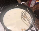 A picture of step 4 of White sauce cheesy chicken casserole.