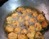 A picture of step 4 of Farali pakode.