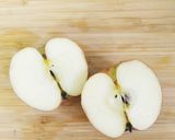 A picture of step 1 of Steamed Apple Puree For Babies.