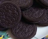 A picture of step 3 of Creamy Oreo Dessert🍫.