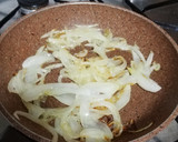 Foto del paso 1 de la receta: Saquitos de atún y cebolla