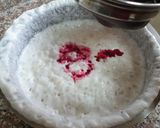 A picture of step 4 of Steamed Rice Cake with Beet.