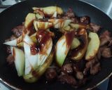 A picture of step 3 of Beef & Potatoes in Oyster Sauce.