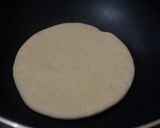 Foto langkah ke 1 dari resep Mozzarella Pizza Teflon.