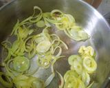 Foto langkah ke 2 dari resep Tumis udang.