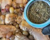 Foto del paso 5 de la receta: Pollo al horno con uvas 🍇