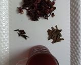 A picture of step 7 of Hibiscus tea.