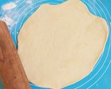 Foto langkah ke 7 dari resep Calzone Pizza.
