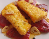 Foto del paso 11 de la receta: Bacalao rebozado en copos de patata con piquillos confitados