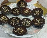 A picture of step 8 of Peanut butter chocolate bar.