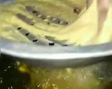 A picture of step 4 of Ramazan Special bhaliyain or pakorian.