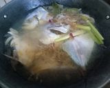 Foto langkah ke 4 dari resep Sop Ikan Kue.