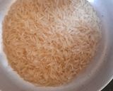 A picture of step 1 of Basanti Pulao.