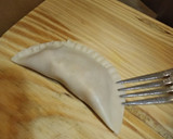 Foto del paso 5 de la receta: Empanadilla básica de atún