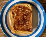 A picture of step 7 of 🍞 Fluffy Thick French Toast.