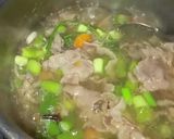 Foto langkah ke 3 dari resep Sop daging slice simpel 🥓🍲.