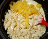 A picture of step 4 of Baked Macaroni With Pineapple.