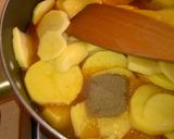 Krumplifőzelék recept fázis 2 fotója