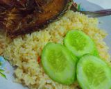Foto langkah ke 7 dari resep Nasi goreng simple hanya bawang putih dan cabe rawit.