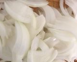 Foto del paso 1 de la receta: Olleta de bacalao con ajos y berenjena frita