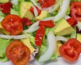 Foto del paso 6 de la receta: 151. Ensalada de Aguacate, Cherrys y Salsa Thai
