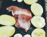 Foto del paso 2 de la receta: Papa al horno con secreto de cerdo