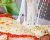 Foto del paso 2 de la receta: Pizza de provolone