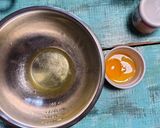 Foto del paso 2 de la receta: Queque de yogur con manzana