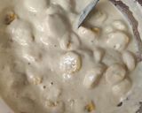 A picture of step 2 of Bu Nanik's Honey Fried Bananas.