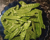 Foto del paso 2 de la receta: Guiso de pollo y tirabeques con setas