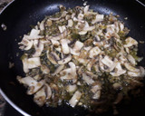 Foto del paso 3 de la receta: Pasta con nata, pollo y champiñones
