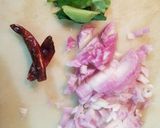 A picture of step 1 of Idli Upma.