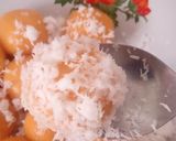 Foto langkah ke 5 dari resep Klepon ubi kuning.